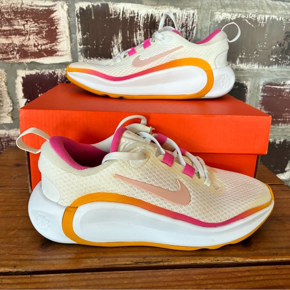 Nike White and Pink Sneakers with Orange Accents - Picture 4 of 6